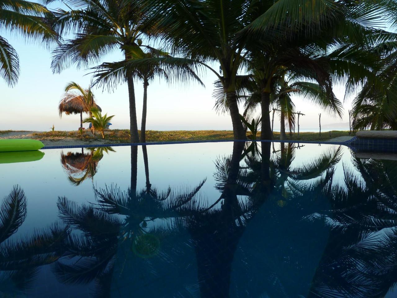 Bungalows Tree Tops - Adults Only Zihuatanejo Luaran gambar